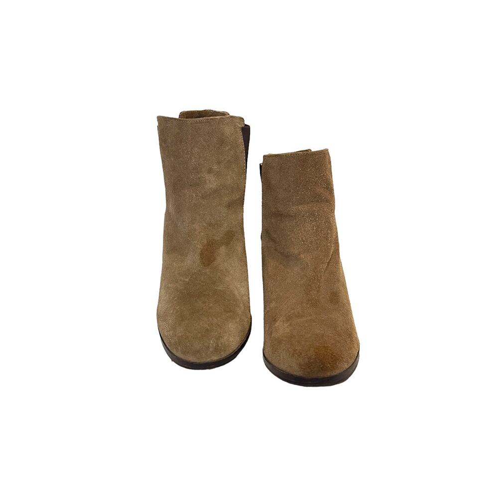 VINCE CAMUTO Woman’s Suede Heeled Booties   10B